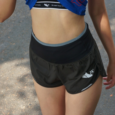 Lady 2icnh Den (3)