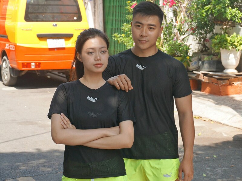 ao-tshirt-the-thao-rl-qd-den-3