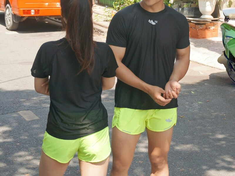 ao-tshirt-the-thao-rl-qd-den-5