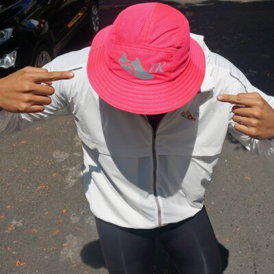 ao-khoac-the-thao-ak-trang-3